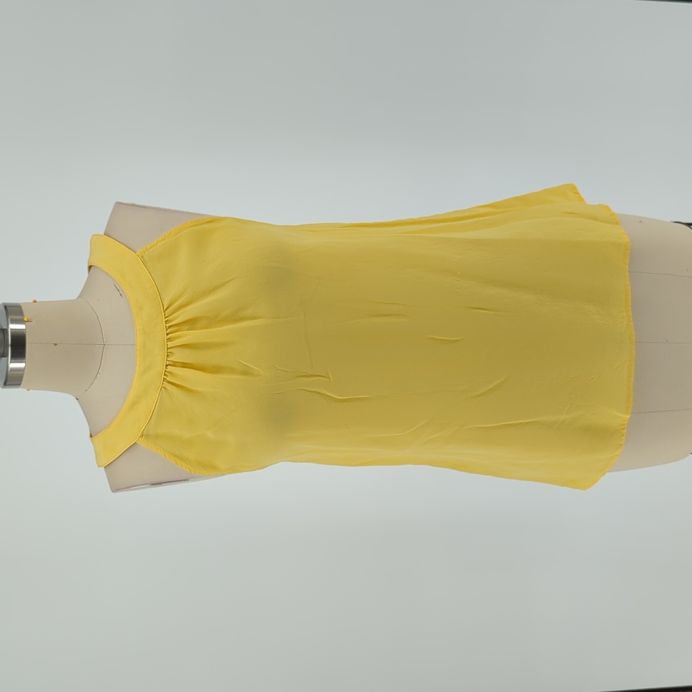 Banana Republic Silk Blouse Yellow 2P Business casual classic summer preppy